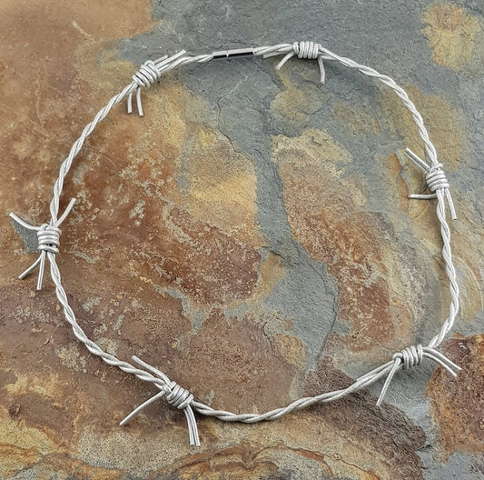 Leather barbed wire Necklaces silver Grey